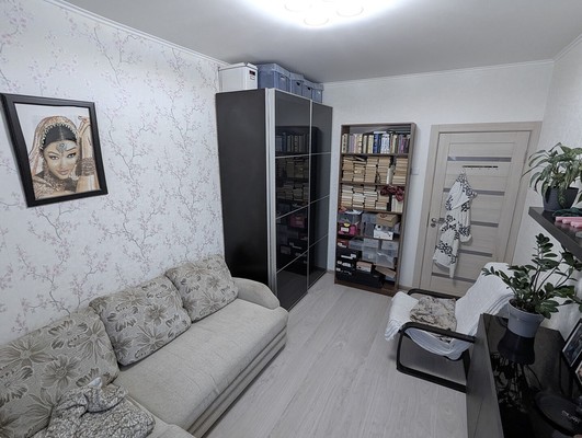 Продам трехкомнатную (3-комн.) квартиру, ГСК-2 Юбилейный тер, 11, Подольской машинно-испытательной станции п