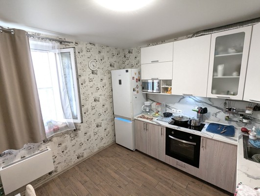 Продам трехкомнатную (3-комн.) квартиру, ГСК-2 Юбилейный тер, 11, Подольской машинно-испытательной станции п