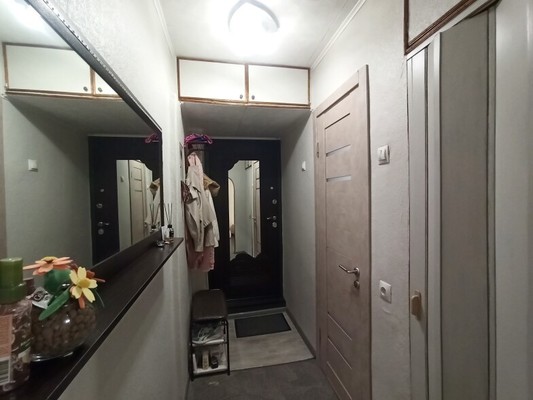 Продам двухкомнатную (2-комн.) квартиру, Мира ул, 41, Йошкар-Ола г