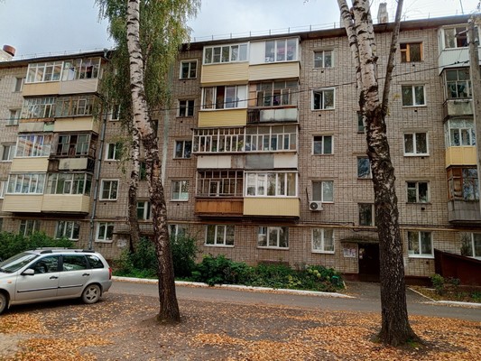 Продам двухкомнатную (2-комн.) квартиру, Машиностроителей ул, 4, Йошкар-Ола г