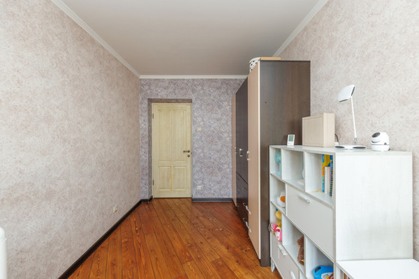 Продам двухкомнатную (2-комн.) квартиру, Красноармейская ул, 99, Брянск г