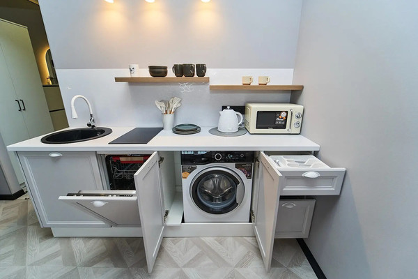 Продам однокомнатную (1-комн.) квартиру, им. Сергея Есенина ул, 127к2, Краснодар г