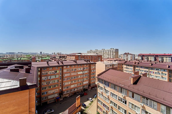Продам однокомнатную (1-комн.) квартиру, им. Сергея Есенина ул, 127к2, Краснодар г