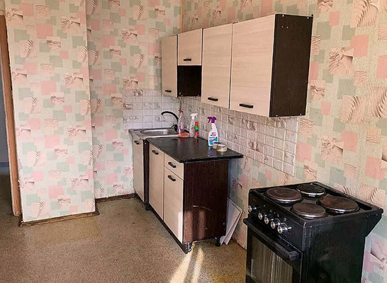 Продам двухкомнатную (2-комн.) квартиру, Святоозерская ул, 15, Москва г
