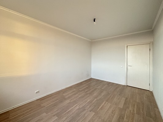 Продам трехкомнатную (3-комн.) квартиру, Сосновая ул, 1к3, Котельники г