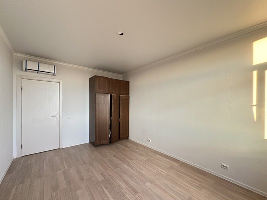 Продам трехкомнатную (3-комн.) квартиру, Сосновая ул, 1к3, Котельники г
