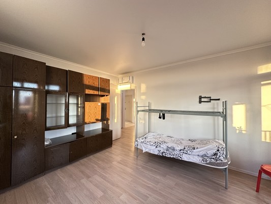 Продам трехкомнатную (3-комн.) квартиру, Сосновая ул, 1к3, Котельники г