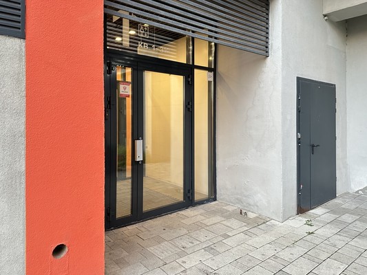 Продам трехкомнатную (3-комн.) квартиру, Сосновая ул, 1к3, Котельники г