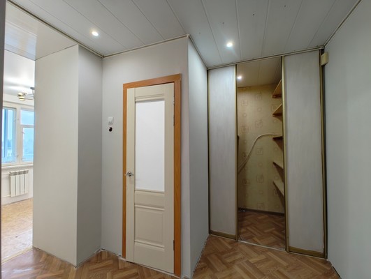 Продам однокомнатную (1-комн.) квартиру, Антикайнена ул, 27, Костомукша г