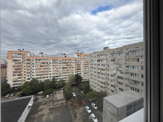 Продам однокомнатную (1-комн.) квартиру, Черкасская ул, 55, Краснодар г