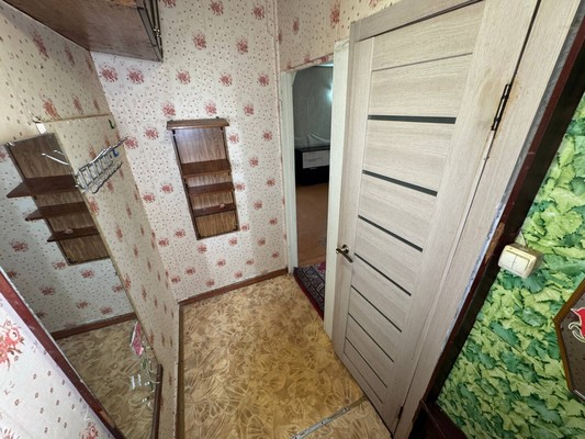 Продам однокомнатную (1-комн.) квартиру, Октябрьский пр-кт, 16, Комсомольск-на-Амуре г