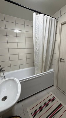 Продам трехкомнатную (3-комн.) квартиру, лётчика Ларюшина ул, 10, Люберцы г