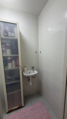 Продам трехкомнатную (3-комн.) квартиру, лётчика Ларюшина ул, 10, Люберцы г