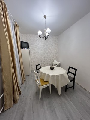 Продам трехкомнатную (3-комн.) квартиру, Невский пр-кт, 45/2А, Санкт-Петербург г