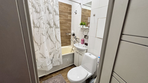 Продам двухкомнатную (2-комн.) квартиру, Центральный пер, 4, Ступино г