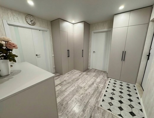 Продам трехкомнатную (3-комн.) квартиру, Академика Сахарова ул, 16, Казань г
