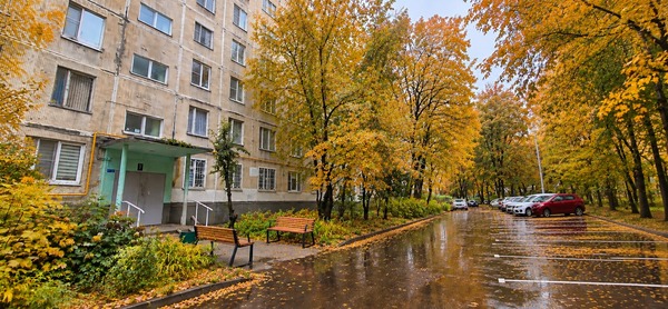 Продам трехкомнатную (3-комн.) квартиру, Клинская ул, 11, Москва г