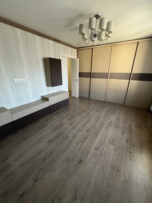 Продам двухкомнатную (2-комн.) квартиру, Мира ул, 16, Новороссийск г