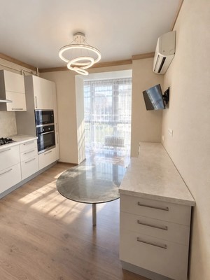 Продам двухкомнатную (2-комн.) квартиру, Мира ул, 16, Новороссийск г