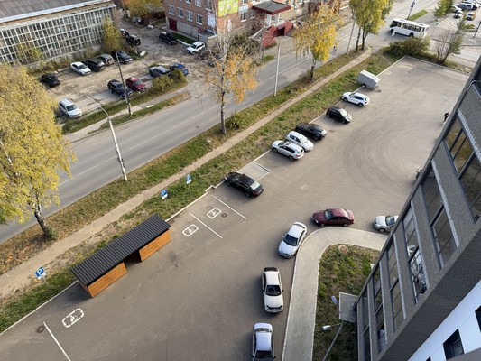 Продам двухкомнатную (2-комн.) квартиру, Колхозная ул, 16, Сыктывкар г