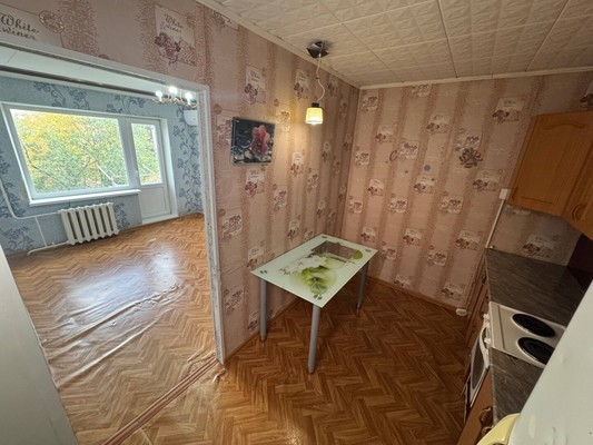 Продам однокомнатную (1-комн.) квартиру, Дружба мкр, 6, Комсомольск-на-Амуре г