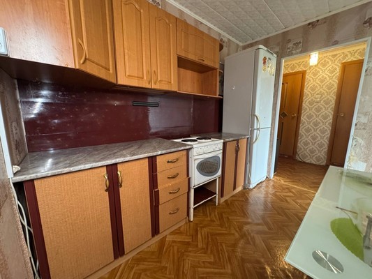 Продам однокомнатную (1-комн.) квартиру, Дружба мкр, 6, Комсомольск-на-Амуре г