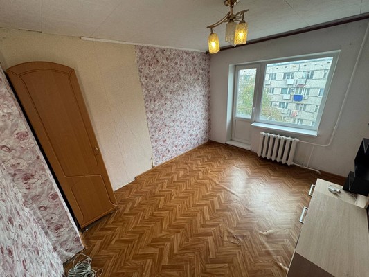 Продам однокомнатную (1-комн.) квартиру, Дружба мкр, 6, Комсомольск-на-Амуре г