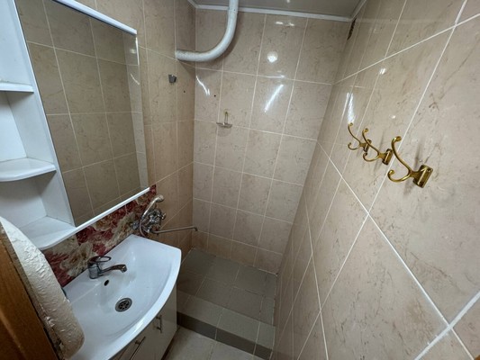 Продам однокомнатную (1-комн.) квартиру, Дружба мкр, 6, Комсомольск-на-Амуре г