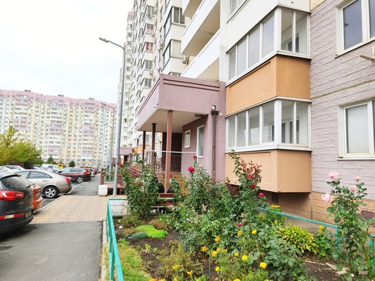 Продам двухкомнатную (2-комн.) квартиру, Андреева пер, 5, Ростов-на-Дону г