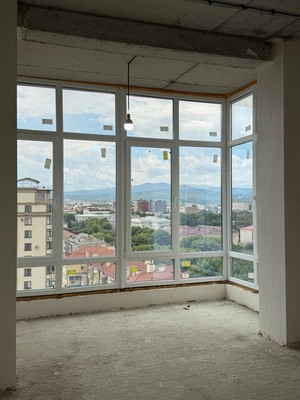 Продам трехкомнатную (3-комн.) квартиру, Ленина пр-кт, 46кБ, Нальчик г