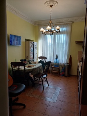 Продам двухкомнатную (2-комн.) квартиру, Котельническая наб, 1/15, к. В, Москва г