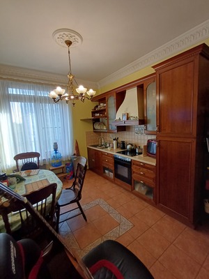 Продам двухкомнатную (2-комн.) квартиру, Котельническая наб, 1/15, к. В, Москва г