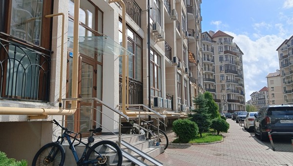 Продам однокомнатную (1-комн.) квартиру, Крымская ул, 22к1, Геленджик г