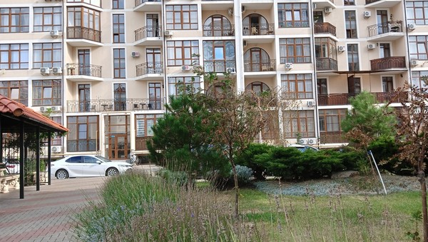 Продам однокомнатную (1-комн.) квартиру, Крымская ул, 22к1, Геленджик г