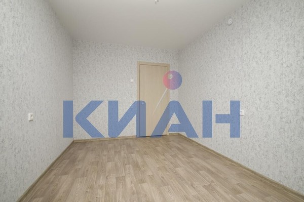 Продам двухкомнатную (2-комн.) квартиру, Ольховая ул, 2а, Красноярск г