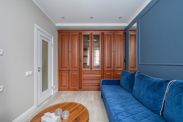 Продам трехкомнатную (3-комн.) квартиру, Рябиновая ул, 3к3, Москва г