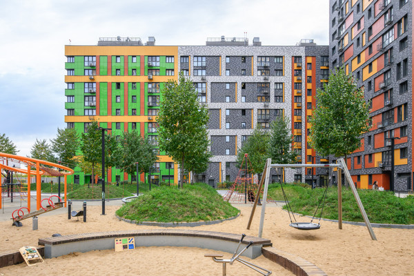 Продам трехкомнатную (3-комн.) квартиру, Рябиновая ул, 3к3, Москва г