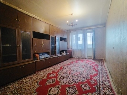 Продам двухкомнатную (2-комн.) квартиру, Серпуховская ул, 115, Липицы с