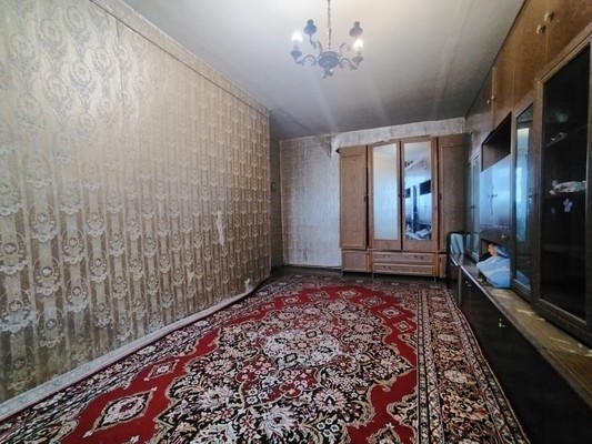 Продам двухкомнатную (2-комн.) квартиру, Серпуховская ул, 115, Липицы с