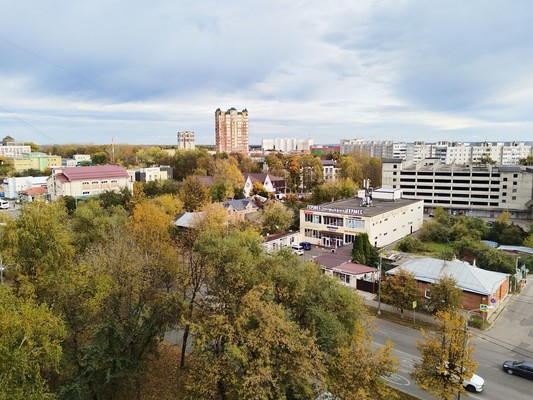 Продам двухкомнатную (2-комн.) квартиру, Серпуховская ул, 115, Липицы с