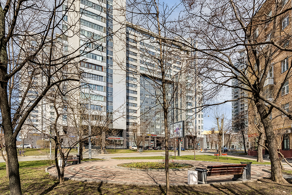 Продам двухкомнатную (2-комн.) квартиру, Шмитовский проезд, 16с2, Москва г