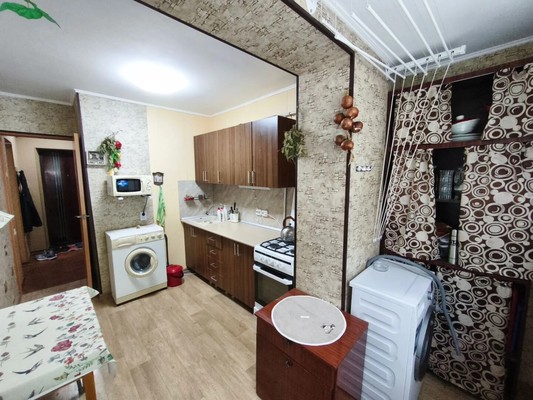 Продам однокомнатную (1-комн.) квартиру, Судоремонтников ул, 64, Туапсе г