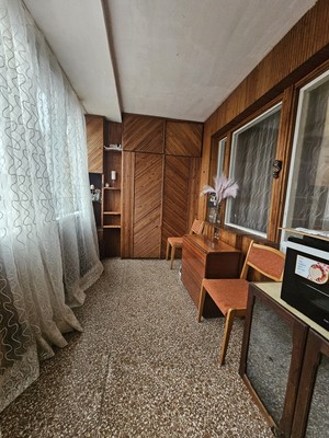 Продам трехкомнатную (3-комн.) квартиру, 2-й мкр, 11, Новомихайловский пгт