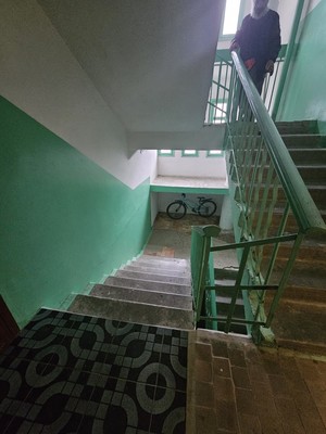 Продам трехкомнатную (3-комн.) квартиру, 2-й мкр, 11, Новомихайловский пгт
