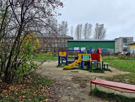 Продам двухкомнатную (2-комн.) квартиру, Ленинградский пр-кт, 77, Нижний Тагил г