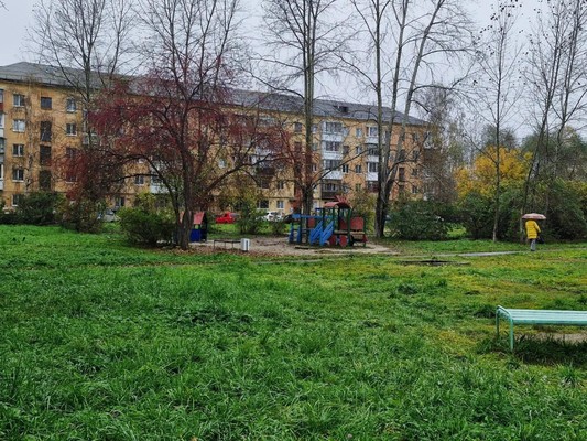 Продам двухкомнатную (2-комн.) квартиру, Ленинградский пр-кт, 77, Нижний Тагил г