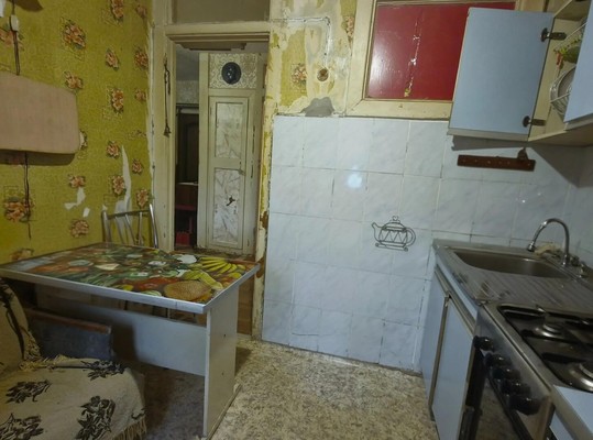 Продам двухкомнатную (2-комн.) квартиру, Ленинградский пр-кт, 77, Нижний Тагил г