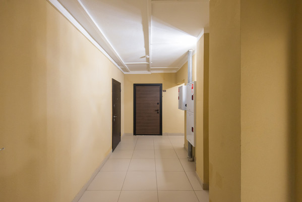 Продам трехкомнатную (3-комн.) квартиру, Комарова б-р, 20в/9а, Ростов-на-Дону г
