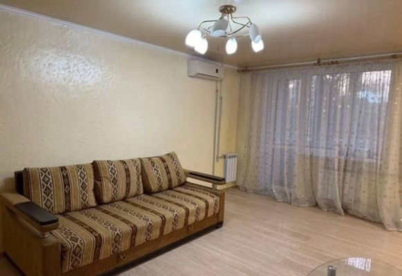 Продам однокомнатную (1-комн.) квартиру, Кржижановского ул, 4А, Грэсовский пгт