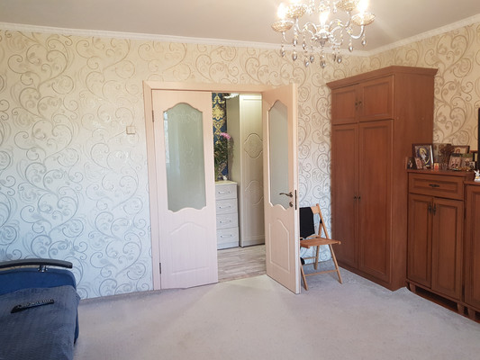 Продам трехкомнатную (3-комн.) квартиру, им. Матэ Залки ул, 5Б, Симферополь г